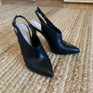 Pour La Victoire Heels